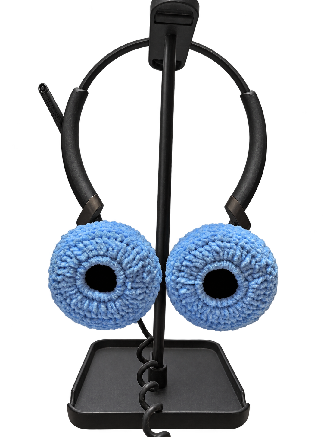 Blue Ganchalyo crochet covers fitted on an actual black headset